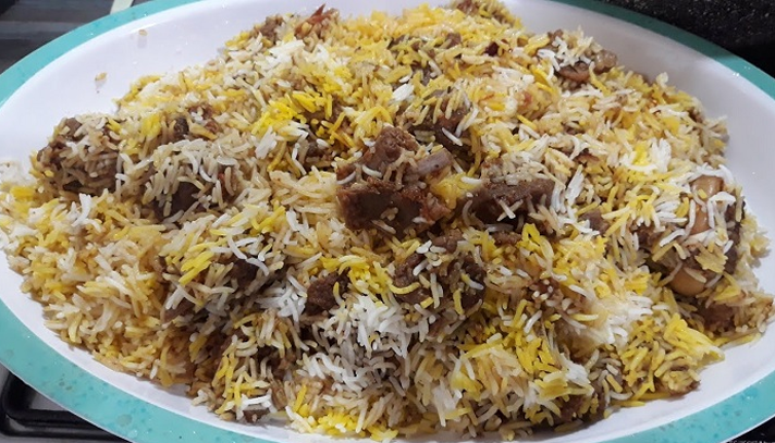 অনলাইনে অর্ডার করা বিরিয়ানি খেয়ে তরুণীর মৃত্যু