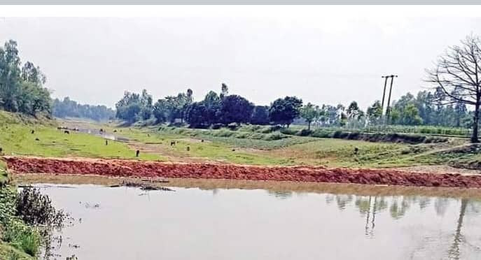 বদলগাছী ছোট যমুনার বালু মহাল ইজারাদারের ৫০ হাজার টাকা জরিমানা।