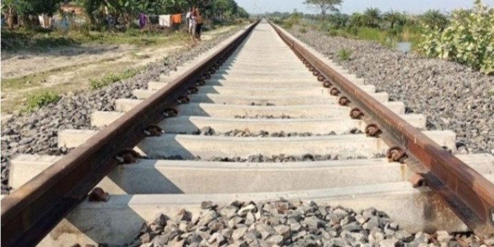 মোংলা-খুলনা রেলপথ ব্যবহার  করবে ভারত নেপাল ভুটান